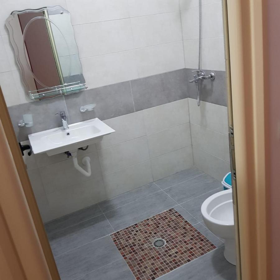 Hotel Restorant Genti Peshkatari 오리쿰 외부 사진